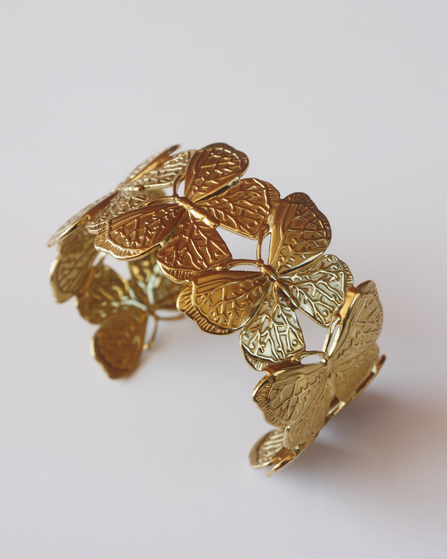 Butterfly Kisses - Gold