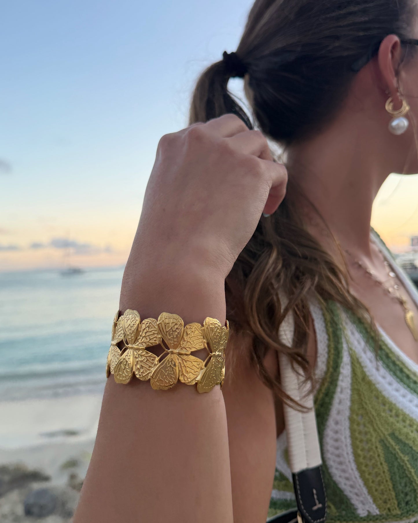Butterfly Kisses - Gold