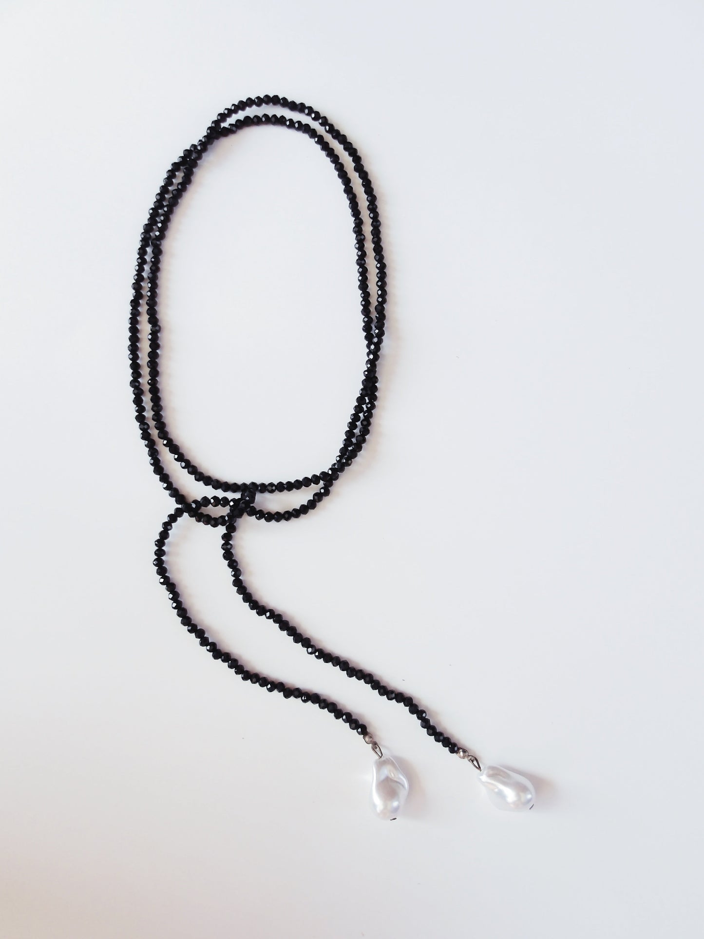 Drop of Pearl - Black